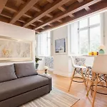 Alfama Blue Studio Loft Apartment - By Lu Holidays